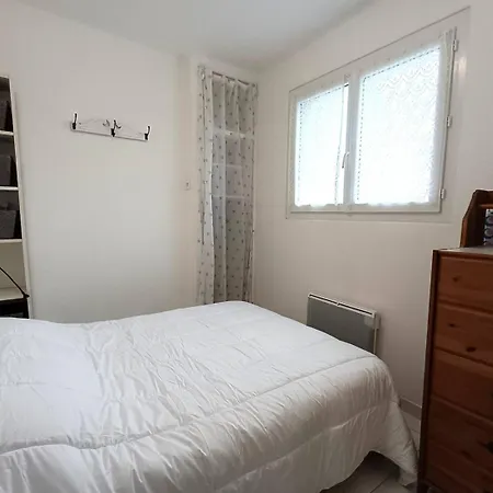 Avec Wifi, Vue Mer, Au Centre-ville De - Ref 929 펄로스가이렉